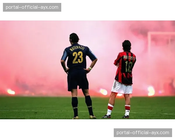 即时：米兰德比上半场结束，国际米兰1-0暂时领先AC米兰