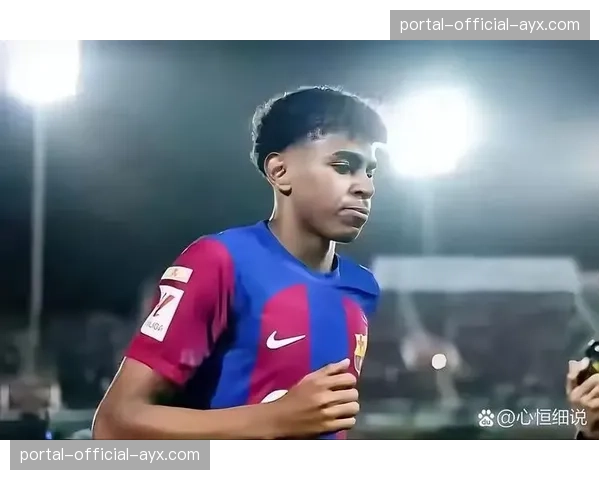 官方:巴萨与16岁青训天才亚马尔续约至2030年,违约金10亿欧。 官方:巴萨与16岁青训天才亚马尔续约至2030年,违约金10亿欧。